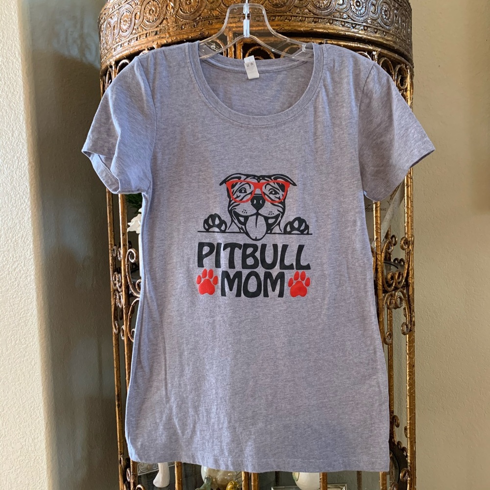 Pit bull Mom Tee Shirt